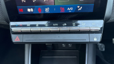 Renault Symbioz 1.6 E-Tech FHEV 145 Iconic Esprit Alpine 5dr Auto Hybrid Estate